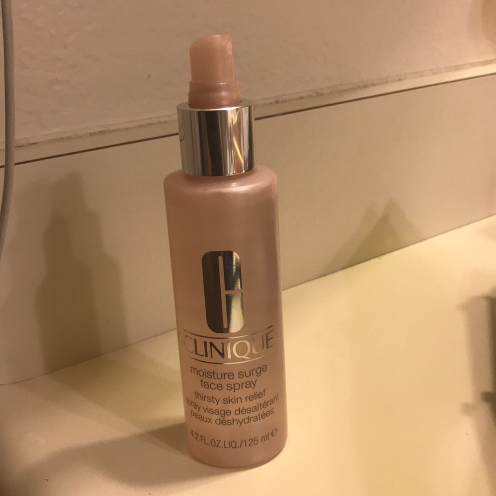 Clinique surge face spray used twice